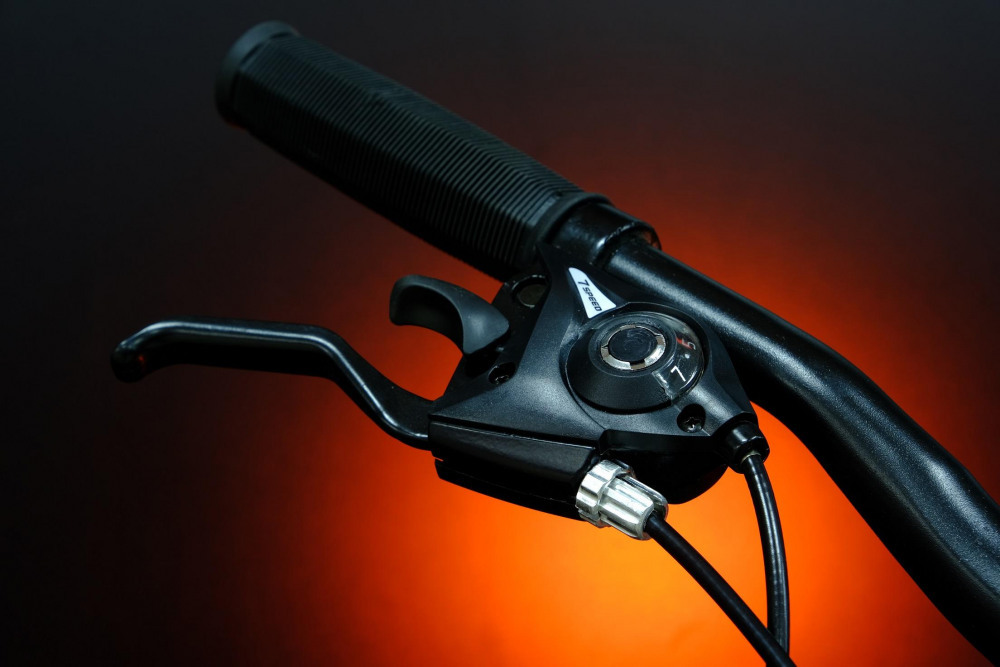 LAND JACK 26 Белый/Чёрный